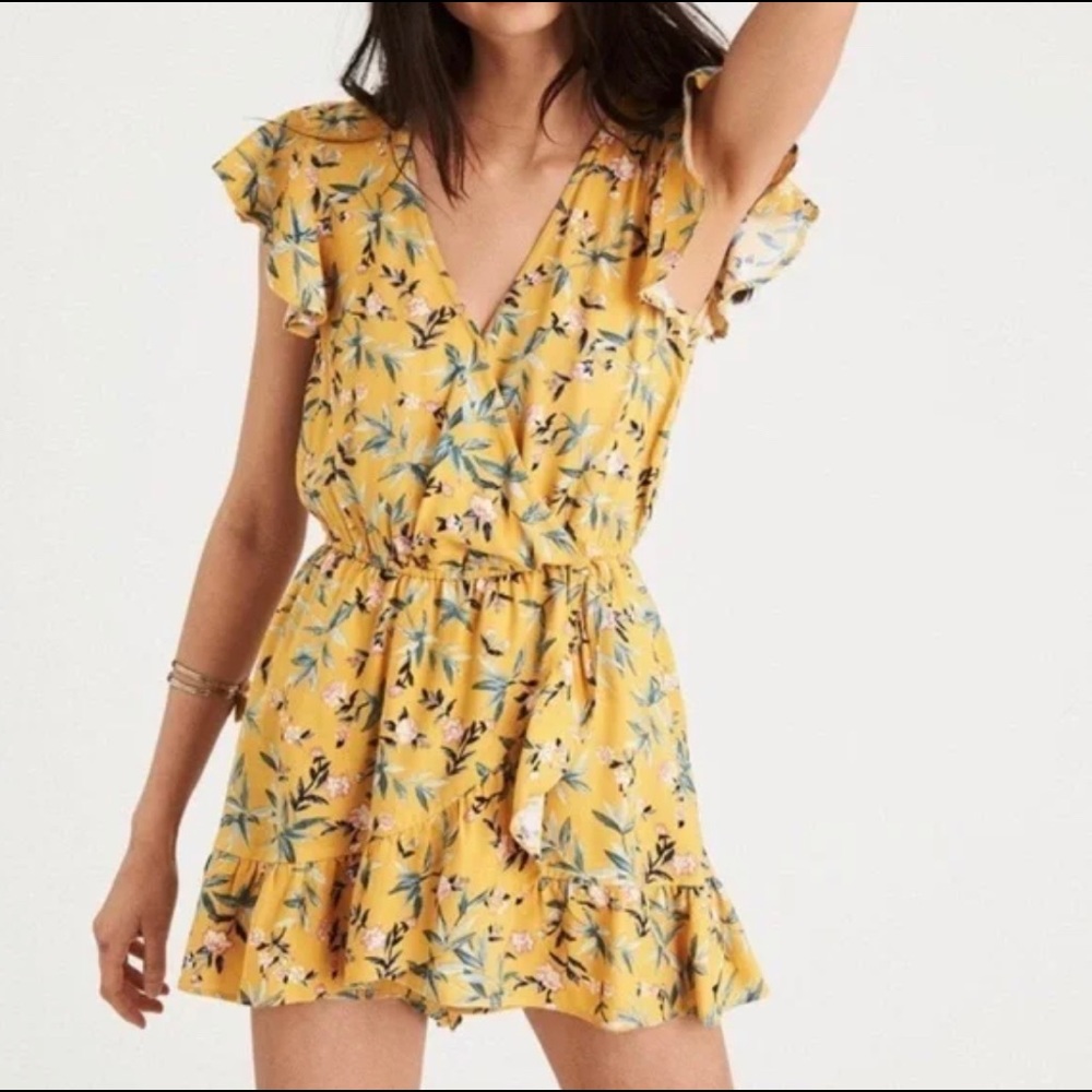 American Eagle Yellow Romper/Dress
